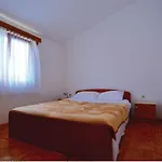House With A Parking Space Kraj, Pasman - 8258 特孔