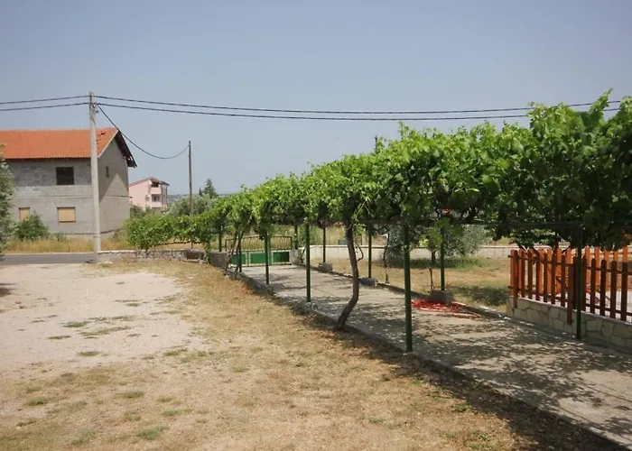 Hébergement de vacances House With A Parking Space Kraj, Pasman - 8258