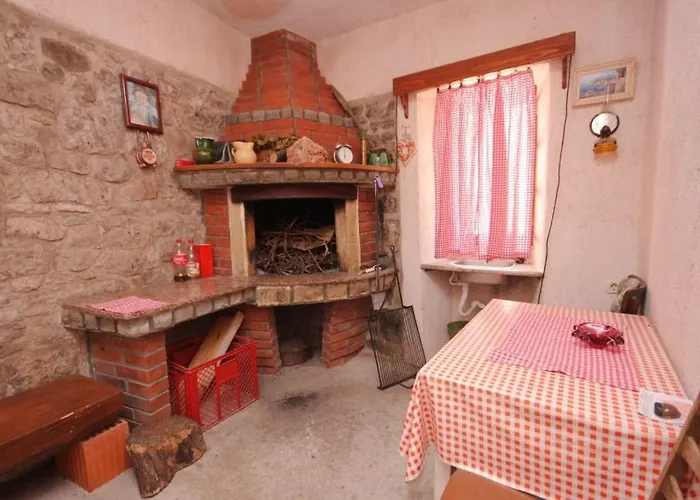 House With A Parking Space Kraj, Pasman - 8258 بيت للعطل