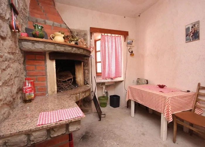 House With A Parking Space Kraj, Pasman - 8258 بيت للعطل تكون